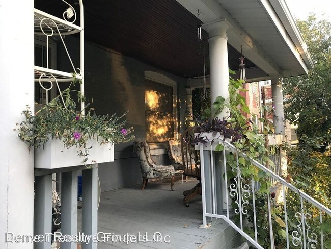 Foto del edificio - 3 br, 1.5 bath House - 910 N Marion St