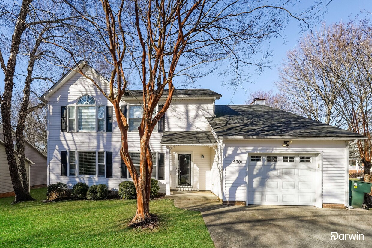 Primary Photo - 1500 Barry Oak Ct, Kernersville, NC 27284