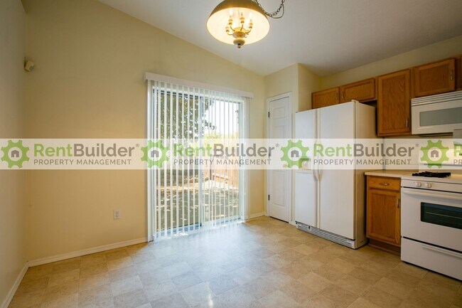 Building Photo - CALL US TODAY AT (505) 808-6467 TO SCHEDULE A CONVENIENT SHOWING
