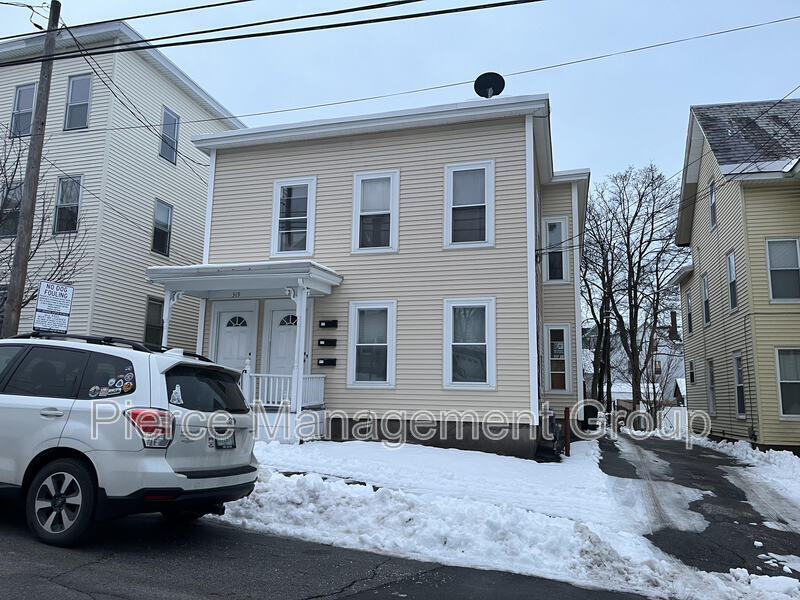 Primary Photo - 319 E High St