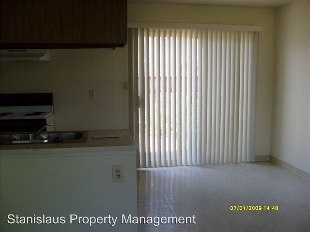 Building Photo - 2805 Tully Rd