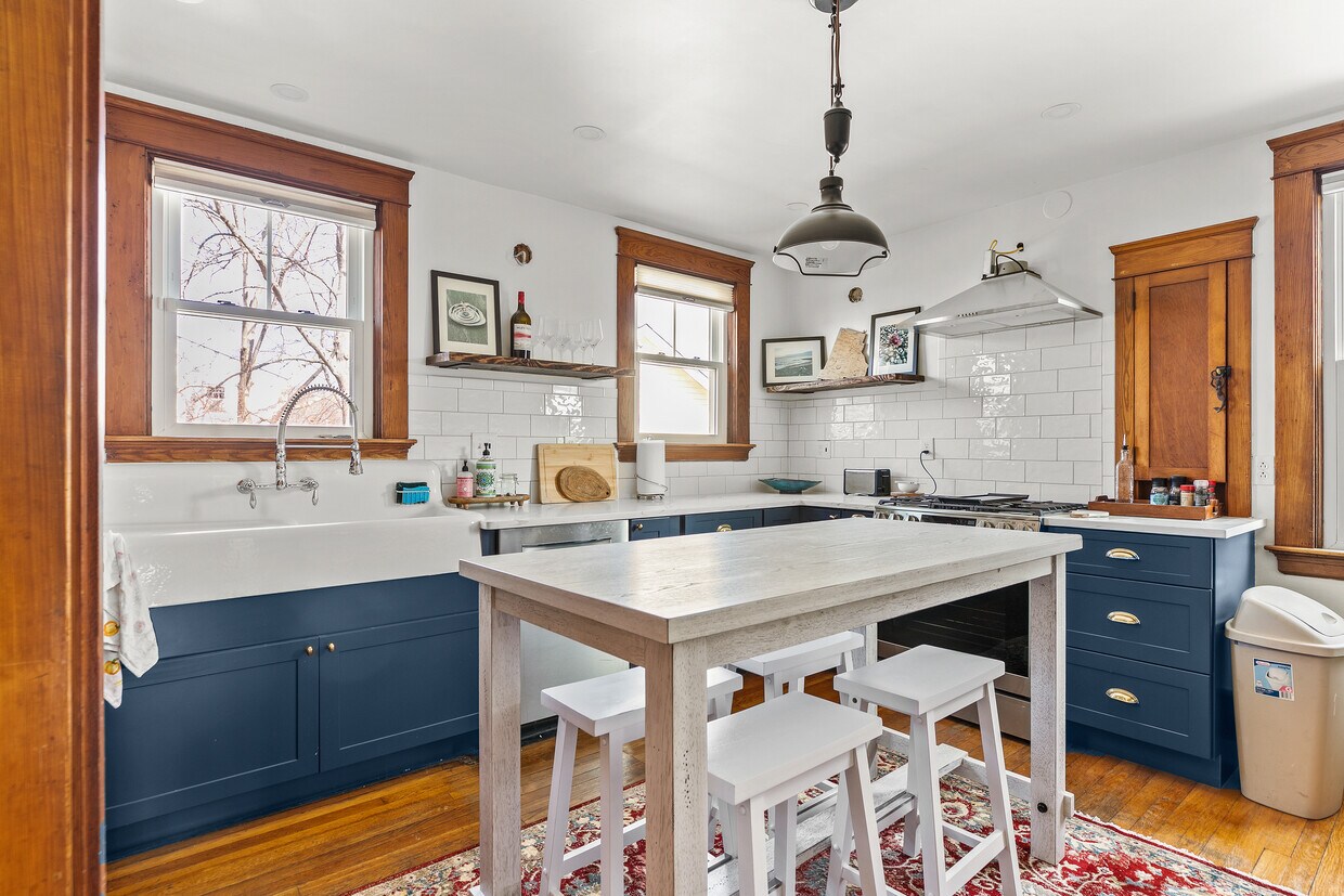 Foto principal - 123 Beacon St