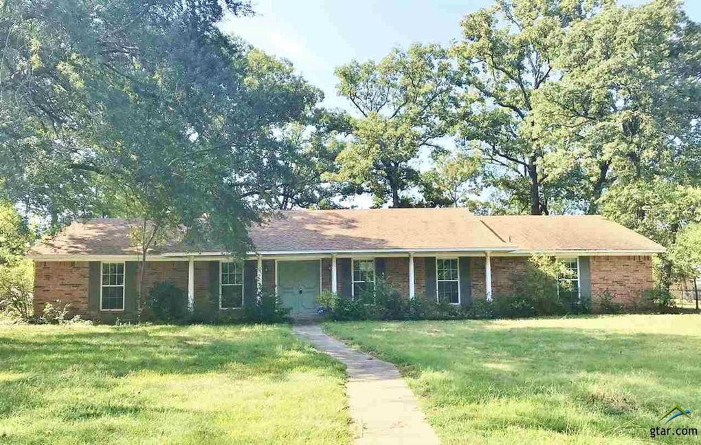 107 Mockingbird, Mt. Pleasant, TX 75455 House for Rent in Mt