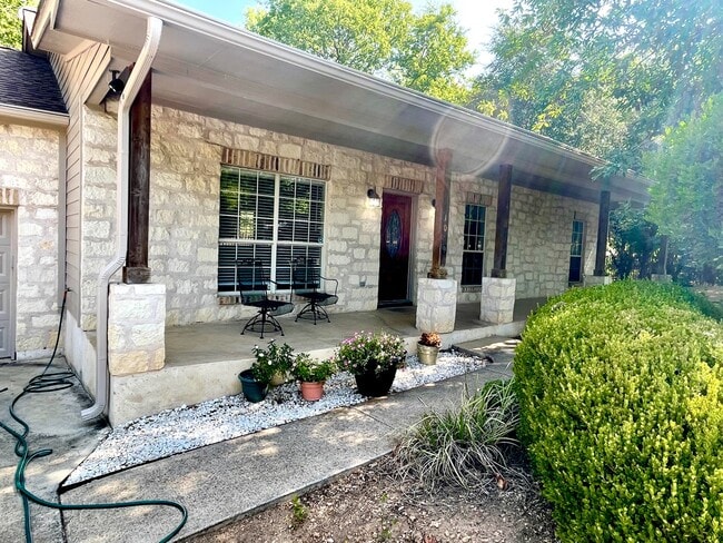 Foto del edificio - 104 Bermuda Dr