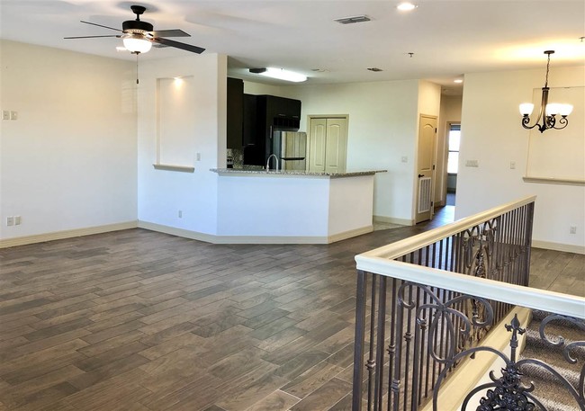 Building Photo - 8216 Casa Verde Rd