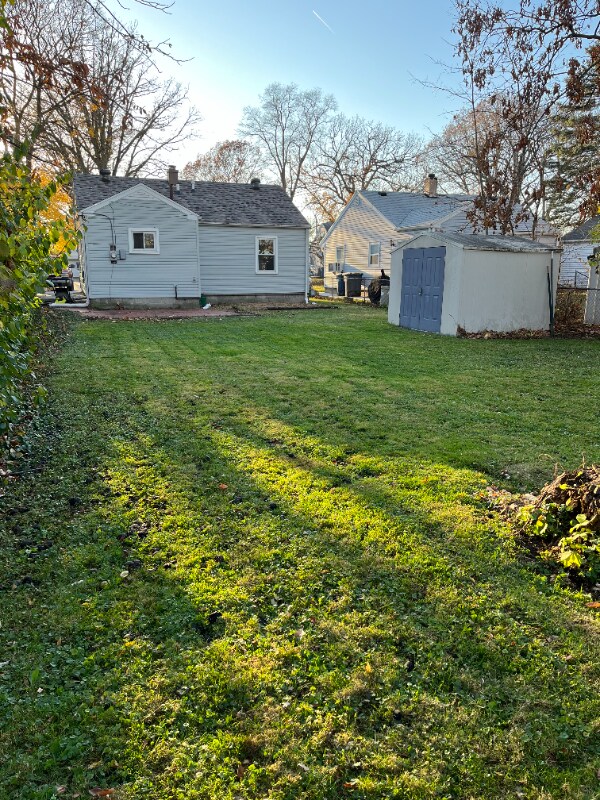 Building Photo - 2939 Escott Ave
