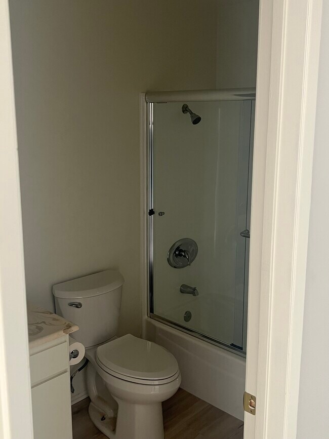 Foto del edificio - 263 S Ventura Rd