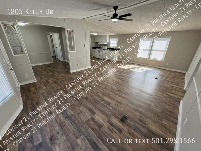 Foto del edificio - 1805 Kelly Dr