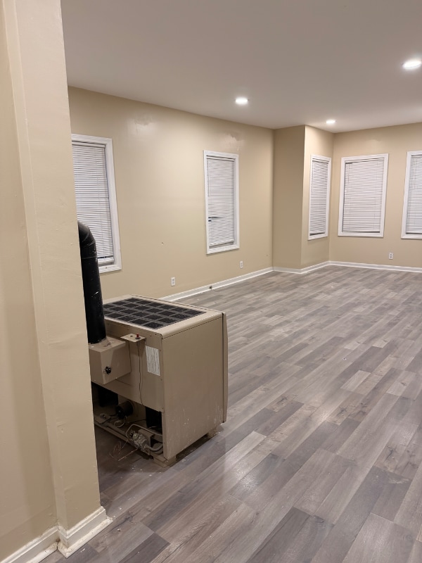 Building Photo - 182 Quequechan St