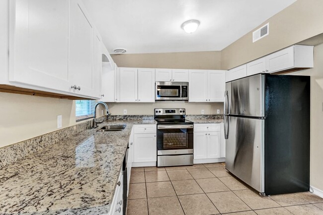 Building Photo - 4058 Ferrow St