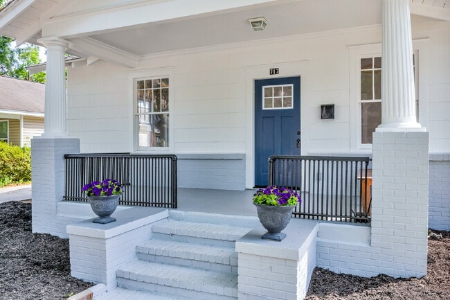 Foto del edificio - Cozy craftsman bungalow on Seiler Ave