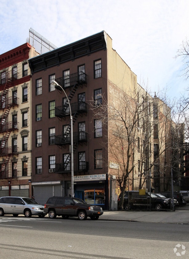 Primary Photo - 2108 Second Ave