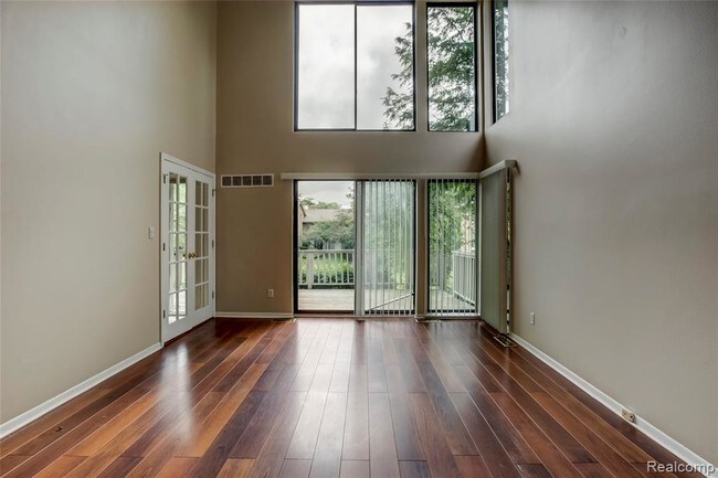 Building Photo - 7468 Pebble Ln