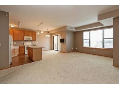 Building Photo - 1155 Ford Rd