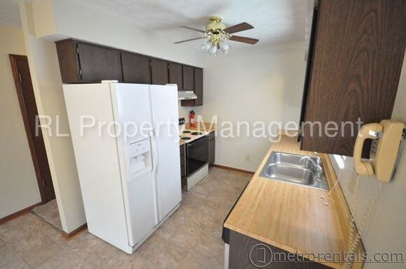 Building Photo - 8183 Goldsmith Dr