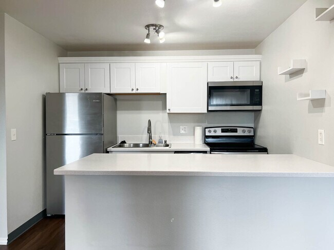 Foto del edificio - 10260 Jamestown Dr