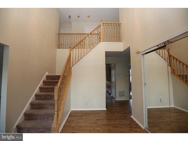 Foto del edificio - 52 Fox Hollow Ln