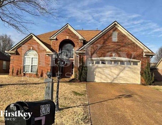 Foto principal - 8202 Rockbridge Rd