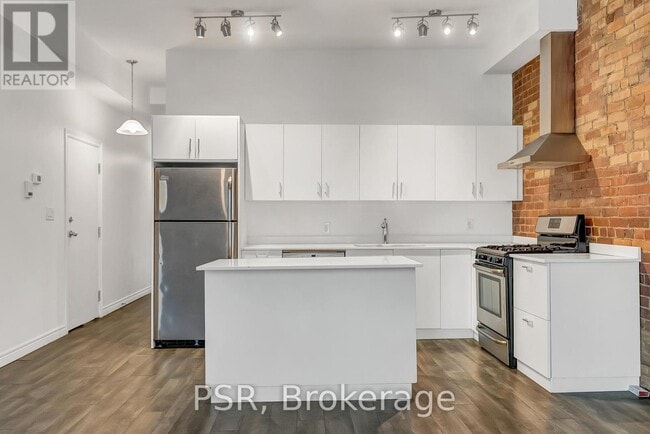 Photo du bâtiment - 464 College St