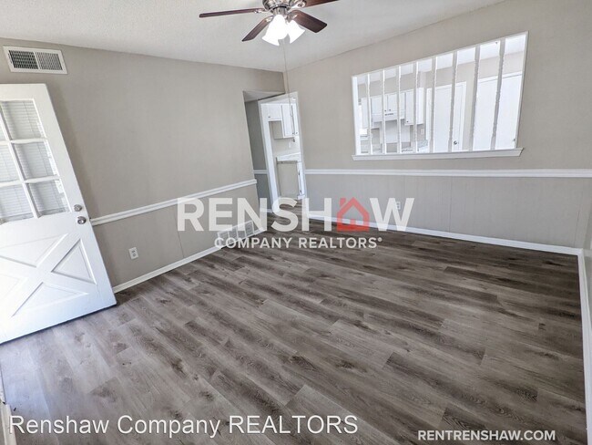 Building Photo - 3 br, 2 bath House - 4452 Janssen Dr