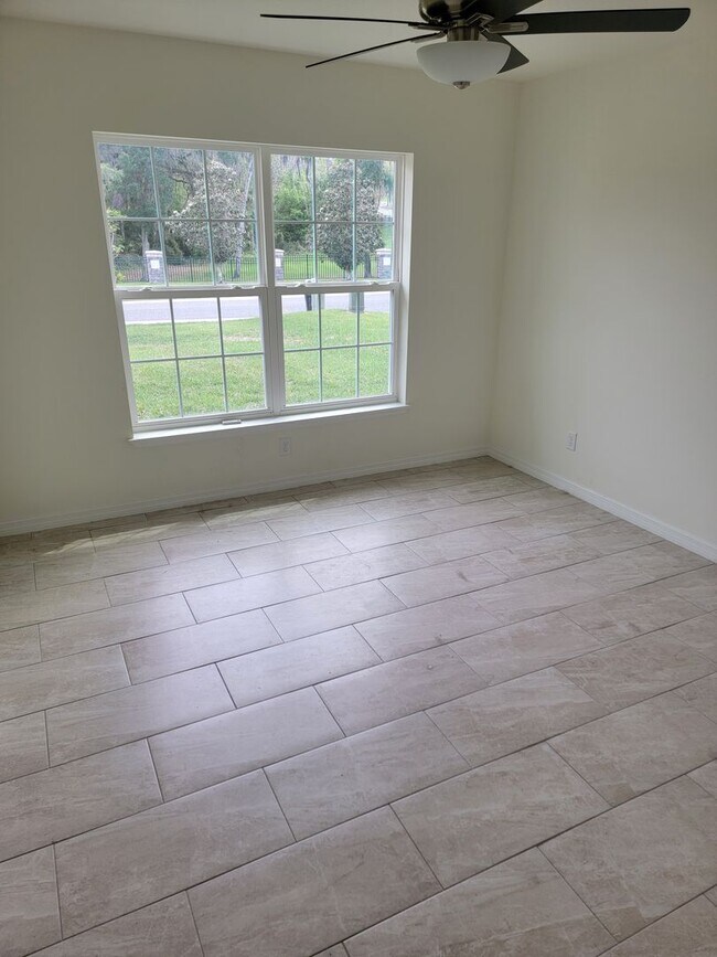 Foto del edificio - Gorgeous 2/2/2 + Den in Heritage Oaks!!!