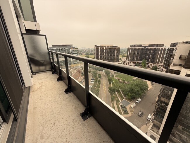 Photo du bâtiment - 1100 Sheppard Ave W