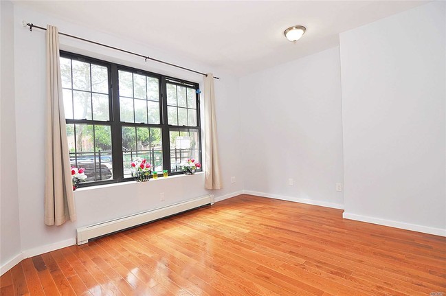 Building Photo - 34-21 9th St