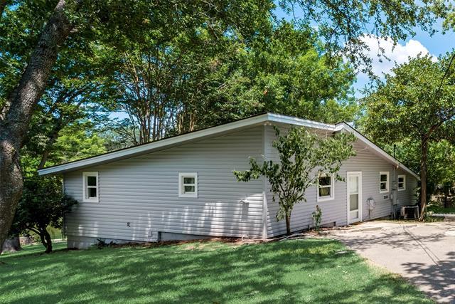 Foto del edificio - 114 Wood Crest Dr