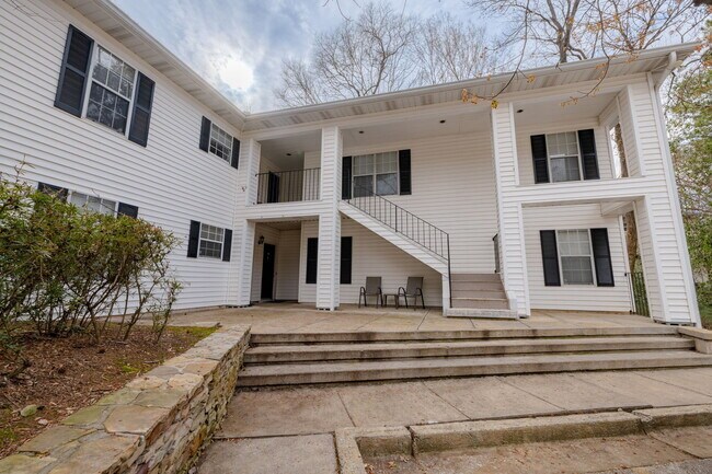 Foto del edificio - 987 Collier Rd NW