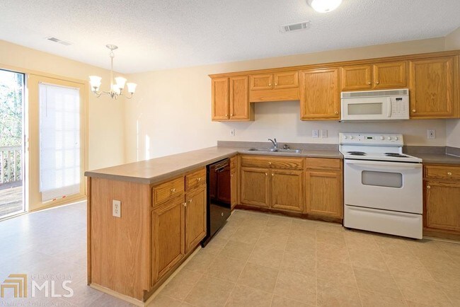 Building Photo - 6043 Creekerton Blvd