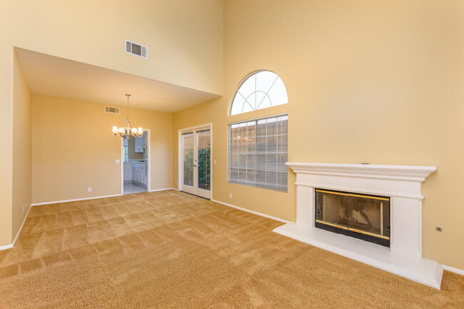 Building Photo - 531 Kellwood Ct