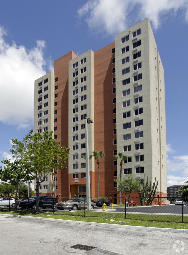 Building Photo - Peninsula Housing