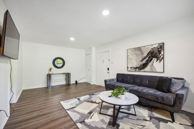 Foto del edificio - 1122 Wharton Dr