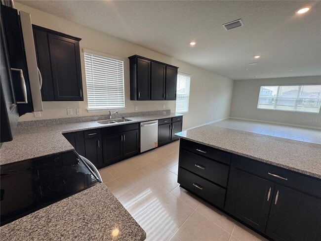 Foto del edificio - 5514 Banyan Bay Rd