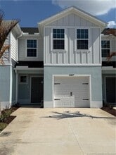 Building Photo - 15817 Winter Rd