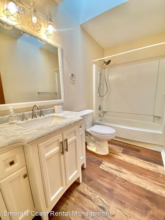 Foto del edificio - 3 br, 2 bath House - 93 Cutter Lane