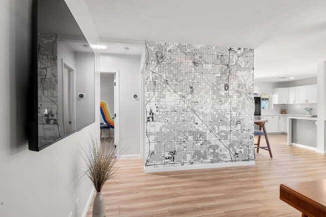 Photo - 2207 N 28th Pl House