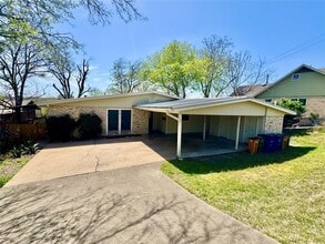 Building Photo - 3411 Dolphin Dr