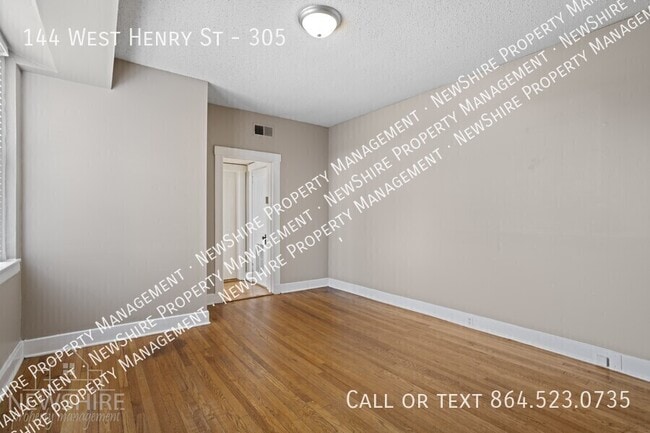 Building Photo - 144 W Henry St