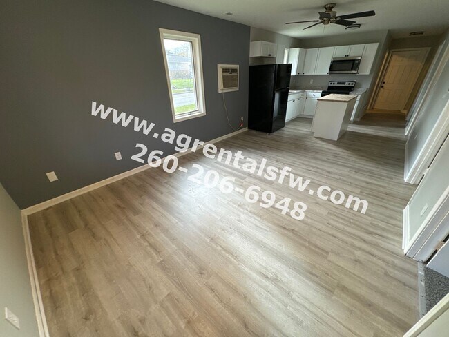 Building Photo - 3 Bedroom House - Section 8 OK!