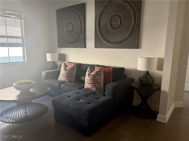 Building Photo - 9179 Cayman Dr