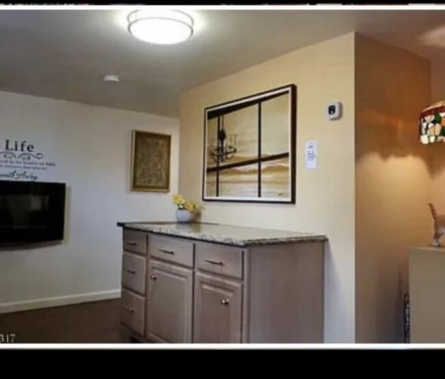Kitchenette - 2 Birch Rd