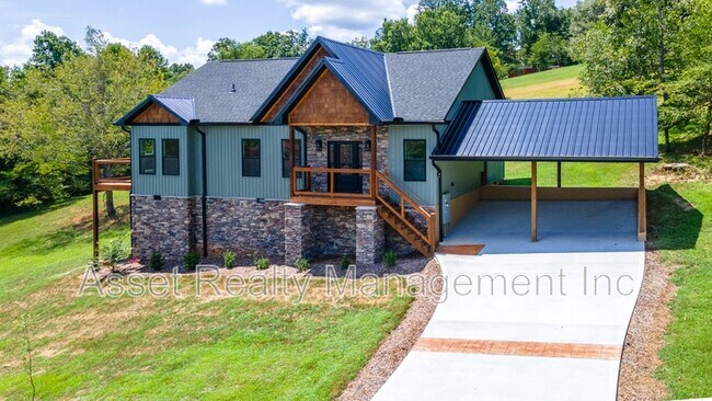 Foto del edificio - 915 River Cliff Dr