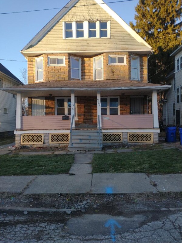 Primary Photo - 9607 Pratt Ave