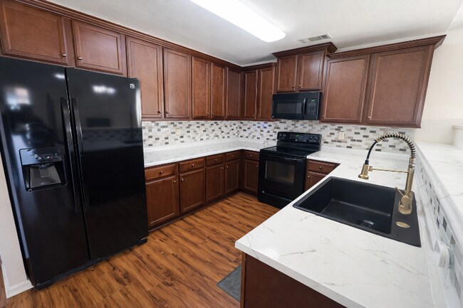 Foto del edificio - 4807 William Caldwell Ave