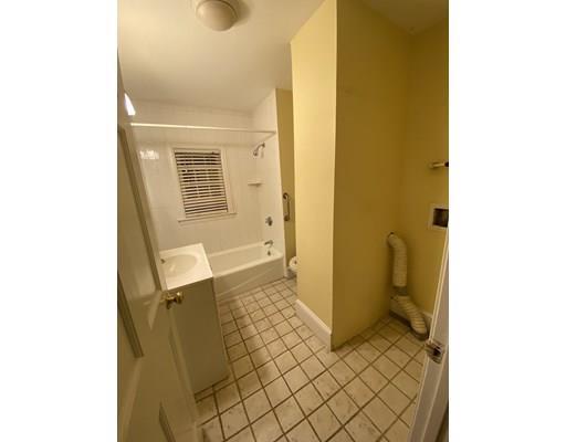 Foto del edificio - 26 Pleasant St