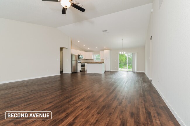 Foto del edificio - 16351 SW 27th Terrace Rd