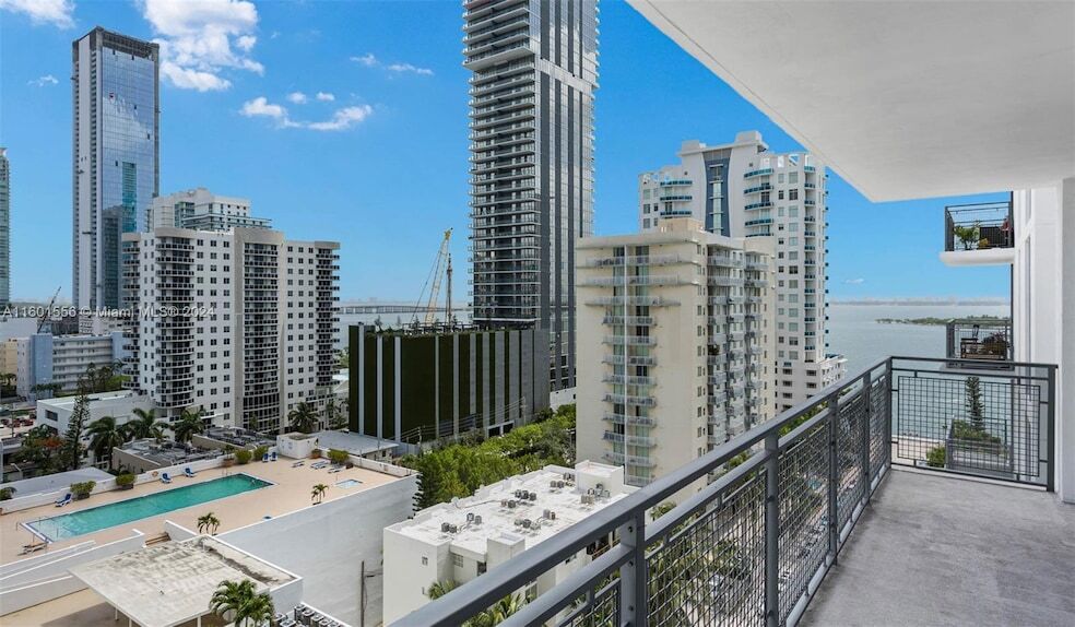 Foto principal - 2150 N Bayshore Drive Unit 905