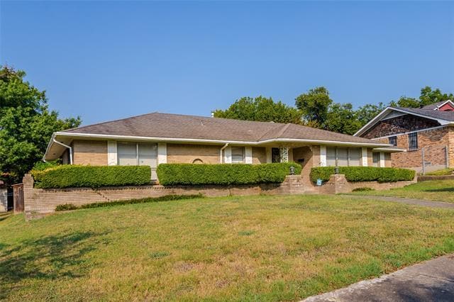 Building Photo - 5515 Longleaf Ln