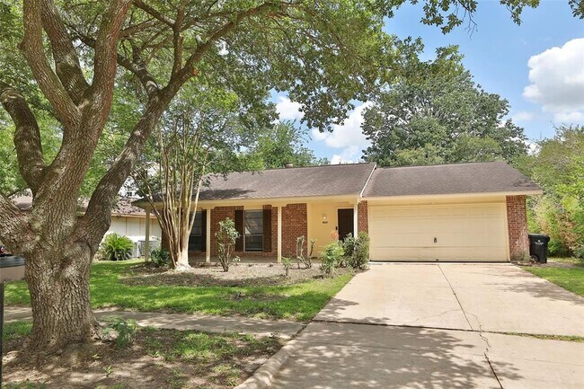Building Photo - 3903 Coltwood Dr